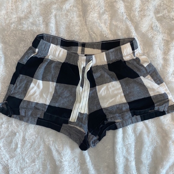 plaid shorts - Picture 2 of 3